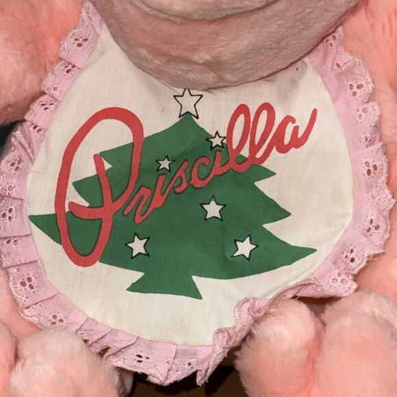 Vintage 1987 Rich's Exclusive Priscilla stuffed pink pig stuffed plush with bib - Picture 2 of 11